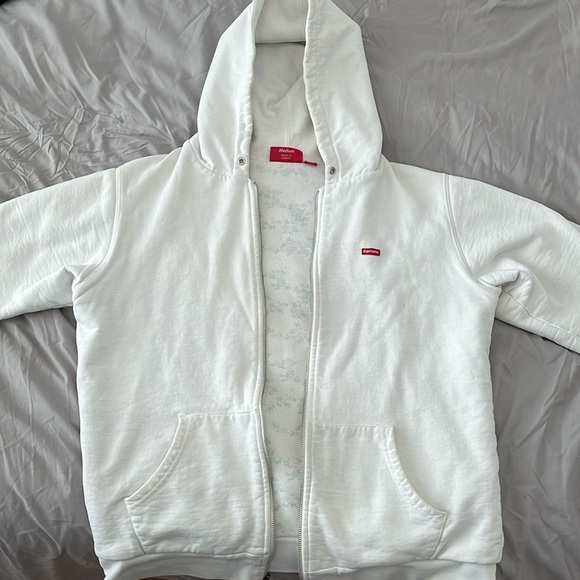 Supreme small box logo white hoodie. - Picture 1 of 4